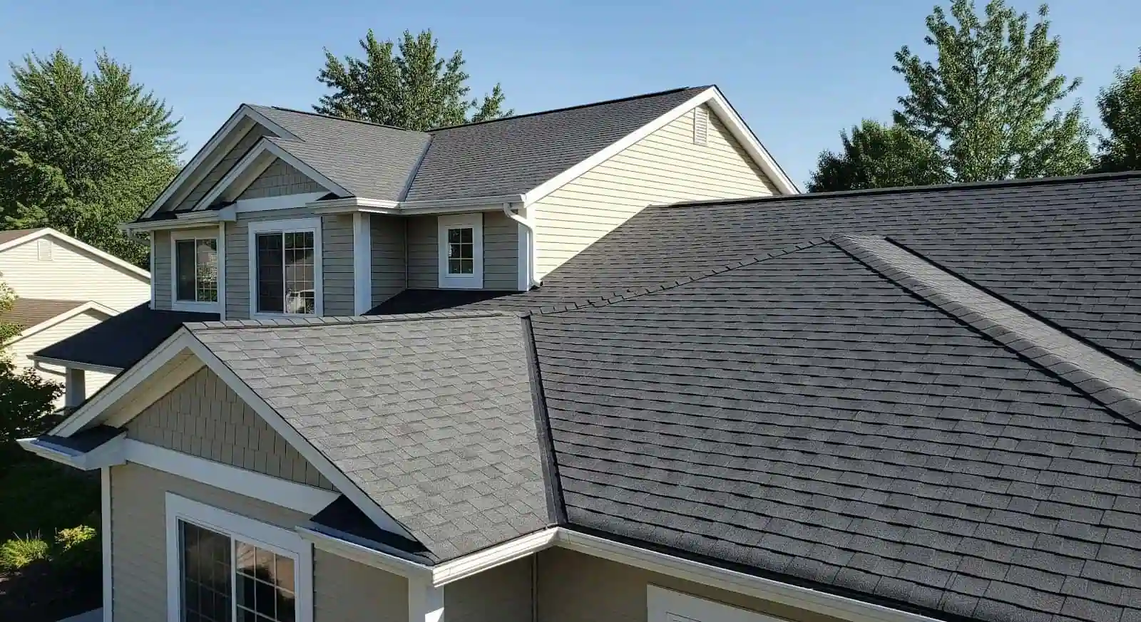 Discover Shingle Roof Lifespan for Studios